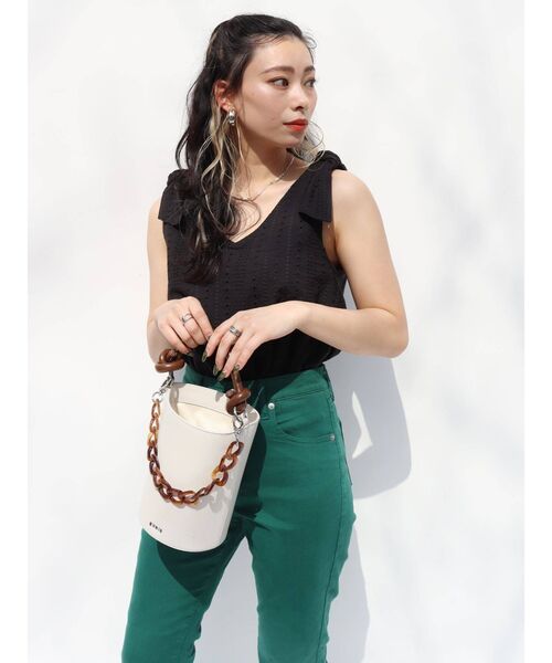 EVRIS（エヴリス）の「コットンレースノースリーブブラウス（シャツ/ブラウス・レディース・ホワイト/ブラック/グリーン・FREE）」の11枚目の写真