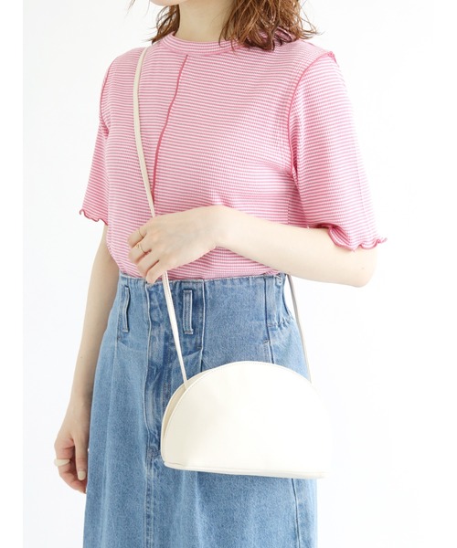 ehka sopo（エヘカソポ）の「ハーフムーンショルダーバッグ（ショルダーバッグ・レディース・ブラック/ピンク/グリーン/オフホワイト・ﾌﾘ-）」の2枚目の写真