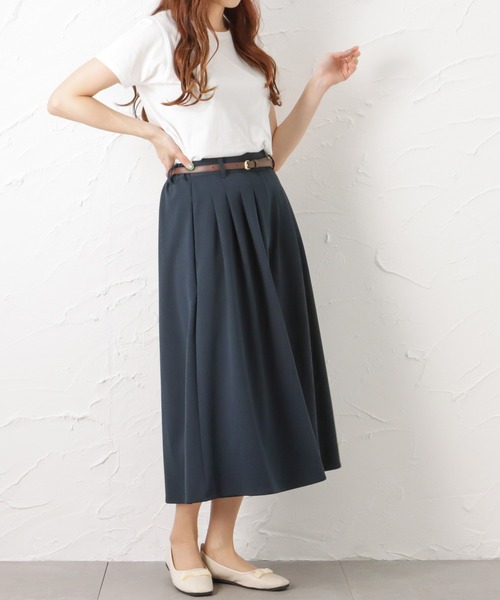 NAVY(ネイビー)の「ベルト付き カットジョーゼットタックパンツ(その他パンツ・レディース・ネイビー/カーキ/ブラック・L/M)」の7枚目の写真