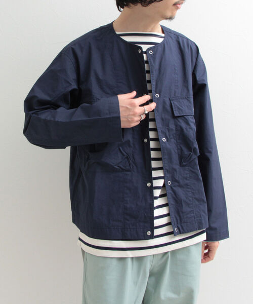 GLOSTER（グロスター）の「【GLOSTER/グロスター】タイプライターノーカラーシャツジャケット（シャツ/ブラウス・メンズ・ネイビー/オフホワイト/カーキ・MEDIUM/LARGE）」の8枚目の写真