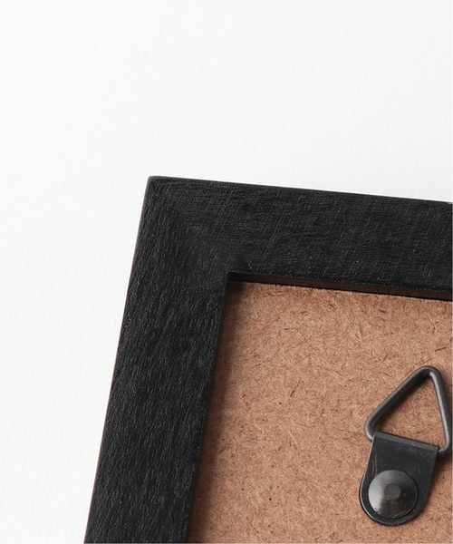 ACME FURNITURE（アクメファニチャー）の「WARNER PHOTO FRAME_A4 ワーナーフォトフレーム A4（フォトフレーム・レディース・ブラウン/ブラック・FREE）」の12枚目の写真