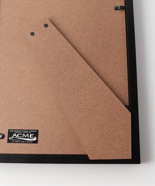 ACME FURNITURE（アクメファニチャー）の「WARNER PHOTO FRAME_A4 ワーナーフォトフレーム A4（フォトフレーム・レディース・ブラウン/ブラック・FREE）」の15枚目の写真