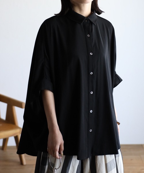 sakishimatokyo（サキシマトーキョー）の「ドレープオーバーシャツ / オーバーサイズ（シャツ/ブラウス・レディース・ホワイト/ブラック/カーキオリーブ/グレー・FREE）」の11枚目の写真