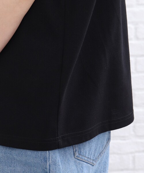 SHOO・LA・RUE（シューラルー）の「◆ロゴTシャツ（Tシャツ/カットソー・レディース・ブラック/ホワイト系・01/02/03）」の8枚目の写真