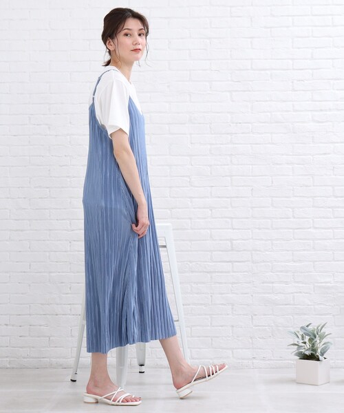 SHOO・LA・RUE（シューラルー）の「◆ロゴTシャツ（Tシャツ/カットソー・レディース・ブラック/ホワイト系・01/02/03）」の14枚目の写真