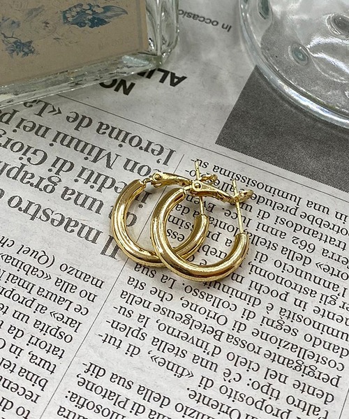 apres jour mignon(アプレジュールミニョン)の「【apresjour mignon×ARIAZ】フープピアス(ピアス(両耳用)・レディース・シルバー/ゴールド・ONESIZE)」の1枚目の写真