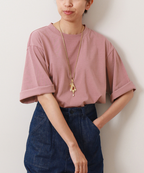 IENA LA BOUCLE(イエナラブークル)の「IENA LA BOUCLE ツイストコットン ラウンドヘムTシャツ(Tシャツ/カットソー・レディース・ブラック系その他/ピンク系その他/バーガンディー・FREE)」の3枚目の写真