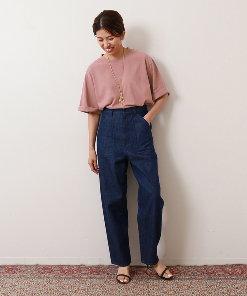 IENA LA BOUCLE(イエナラブークル)の「IENA LA BOUCLE ツイストコットン ラウンドヘムTシャツ(Tシャツ/カットソー・レディース・ブラック系その他/ピンク系その他/バーガンディー・FREE)」の20枚目の写真