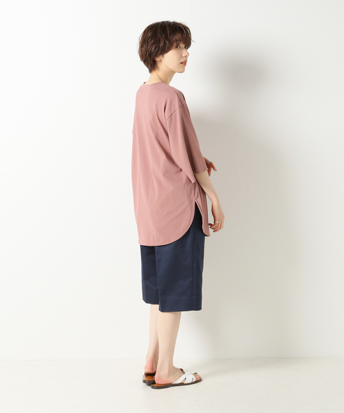 IENA LA BOUCLE(イエナラブークル)の「IENA LA BOUCLE ツイストコットン ラウンドヘムTシャツ(Tシャツ/カットソー・レディース・ブラック系その他/ピンク系その他/バーガンディー・FREE)」の21枚目の写真
