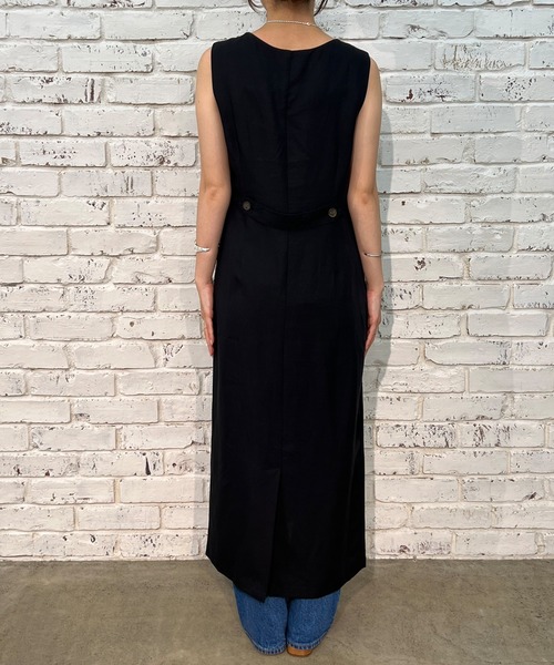 SHENERY(シーナリー)の「レーヨン麻フロントボタンロングワンピース(ワンピース・レディース・ブラック/イエロー/ライトベージュ・FREE)」の5枚目の写真