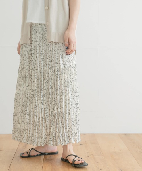 ITEMS URBANRESEARCH（アイテムズ アーバンリサーチ）の「ドットクリンクルプリーツスカート（スカート・レディース・ブラック/ホワイト・FREE）」の17枚目の写真