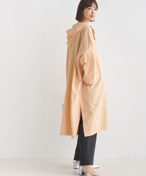 OMNES(オムネス)の「40ブロードフード付きポンチョコート(ポンチョ・レディース・ブラック/ピンク/アイボリー・FREE)」の18枚目の写真