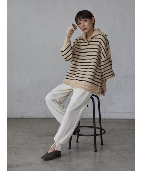 rem closet（レムクローゼット）の「ジョーゼットスリットジョガーパンツ（その他パンツ・レディース・オフホワイト・S/M）」の4枚目の写真