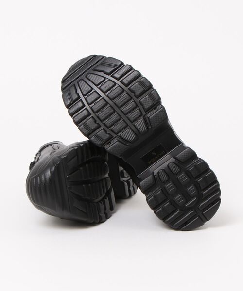 repipi armario（レピピ アルマリオ）の「ＰＵダッドスニーカー（スニーカー・キッズ・ブラック/ホワイト・SMALL/MEDIUM/LARGE）」の8枚目の写真