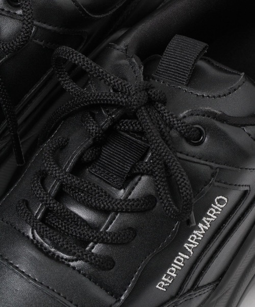 repipi armario（レピピ アルマリオ）の「ＰＵダッドスニーカー（スニーカー・キッズ・ブラック/ホワイト・SMALL/MEDIUM/LARGE）」の9枚目の写真