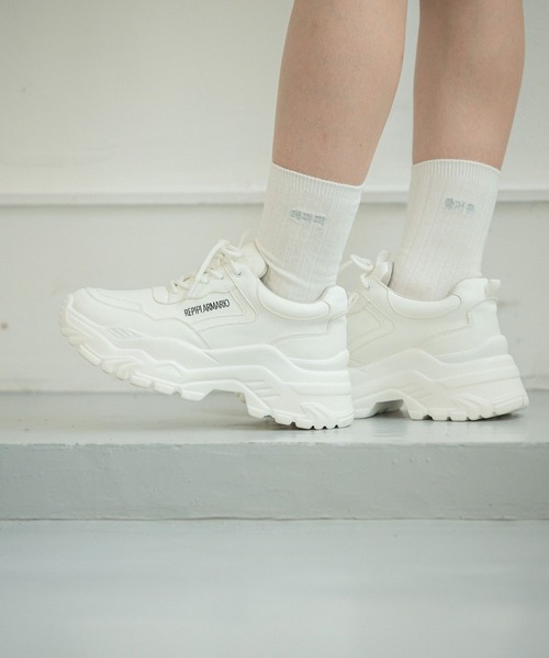 repipi armario（レピピ アルマリオ）の「ＰＵダッドスニーカー（スニーカー・キッズ・ブラック/ホワイト・SMALL/MEDIUM/LARGE）」の21枚目の写真