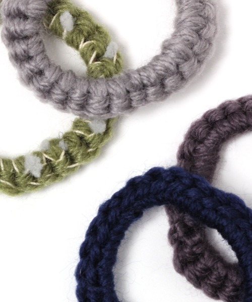 studio CLIP(スタディオクリップ)の「4SETカラーヤーンミニポニー(ヘアゴム・レディース・カーキ/ブルー/イエロー/ベージュ・FREE)」の8枚目の写真