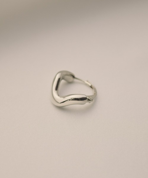 novice(ノーヴィス)の「【novice】Twisted Nuance Pierce(ピアス(両耳用)・レディース・シルバー/ゴールド・FREE)」の16枚目の写真