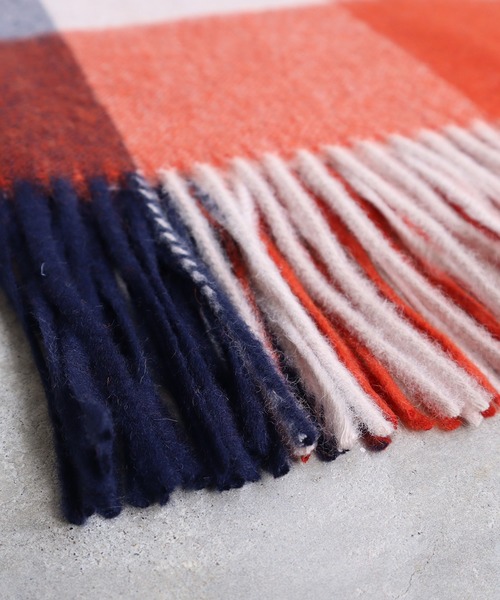 bulle de savon（ビュルデサボン）の「チェックストール（ストール/ショール・レディース・オレンジ/グレー/チャコールグレー/グリーン/ブルー・FREE）」の10枚目の写真