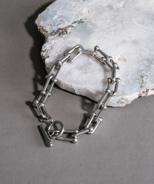 RAGEBLUE(レイジブルー)の「ステンレスデザインチェーンブレスレット(ブレスレット・メンズ・シルバー系その他2/シルバー系その他3/シルバー系その他/シルバー系その他4/その他6/その他5/その他13/その他11/その他7・ONE SIZE/FREE)」の4枚目の写真