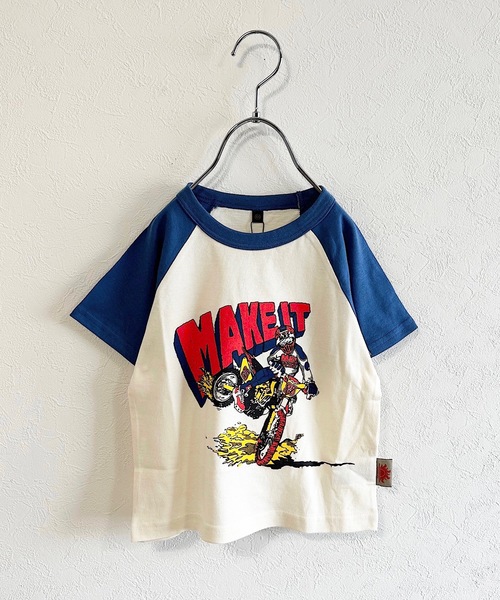 Life Support Products（ライフサポートプロダクツ）の「防汚加工ラグランプリントTシャツ(80～150cm)（Tシャツ/カットソー・キッズ・レッド/チャコール/ブルー/カーキ・140/120/95/110/150/100/80/130/90）」の4枚目の写真