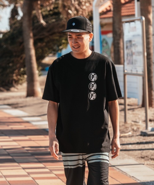 IPD(アイピーディー)の「【IPD】TRIPLE OG S/S(Tシャツ/カットソー・メンズ・ブルー/ブラック/ホワイト/サンドベージュ・LARGE/X-LARGE/MEDIUM)」の8枚目の写真