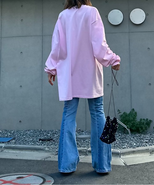 mi via loca（ミヴィアロカ）の「GILDANサイドロゴプリント入りロングスリーブTシャツ 【MVL002 ※2A】（Tシャツ/カットソー・レディース・ホワイト/ピンク/オートミール/オフホワイト/ライトアッシュグレー/ブラック・MEDIUM/X-LARGE）」の22枚目の写真