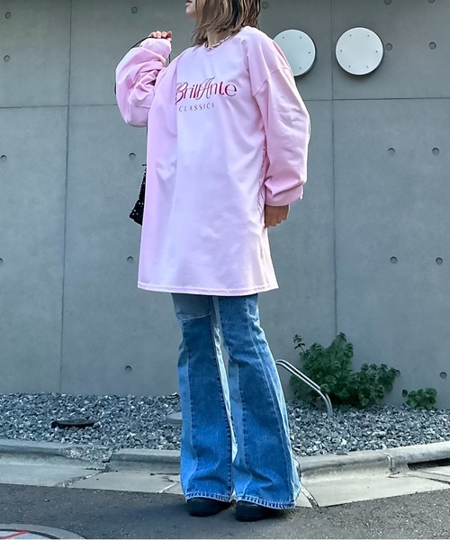 mi via loca（ミヴィアロカ）の「GILDANサイドロゴプリント入りロングスリーブTシャツ 【MVL002 ※2A】（Tシャツ/カットソー・レディース・ホワイト/ピンク/オートミール/オフホワイト/ライトアッシュグレー/ブラック・MEDIUM/X-LARGE）」の19枚目の写真