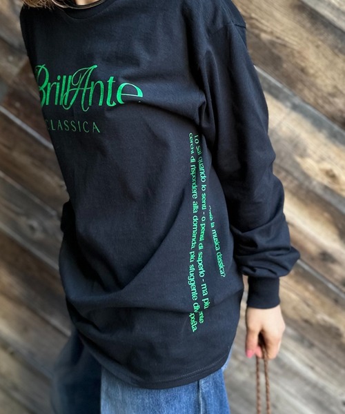 mi via loca（ミヴィアロカ）の「GILDANサイドロゴプリント入りロングスリーブTシャツ 【MVL002 ※2A】（Tシャツ/カットソー・レディース・ホワイト/ピンク/オートミール/オフホワイト/ライトアッシュグレー/ブラック・MEDIUM/X-LARGE）」の14枚目の写真