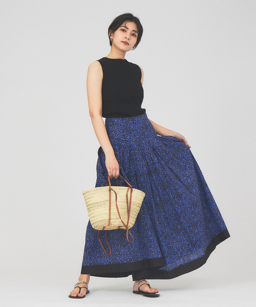 Rouge vif Anna(ルージュヴィフアンナ)の「ミラクルウェーブマキシスカート(スカート・レディース・ベージュ/ブルー・36/38)」の9枚目の写真