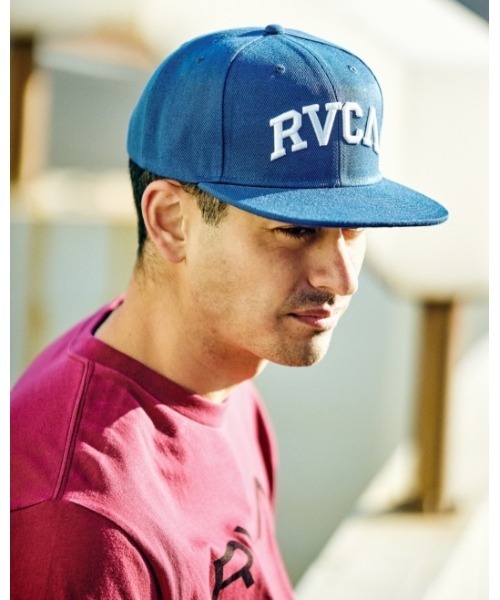 RVCA（ルーカ）の「RVCA メンズ  ARCHED SNAPBACK キャップ【2023年春夏モデル】/ルーカ帽子（キャップ・メンズ・ブラック/ブルー/アイボリー・FREE）」の5枚目の写真