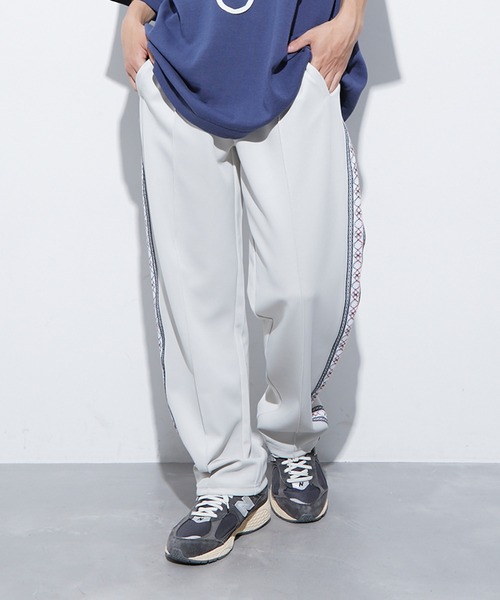 re_k by JUNRED（レクバイジュンレッド）の「re_k by JUNRED / オリエンタルライントラックパンツ（その他パンツ・メンズ・ブラック/ダークブラウン/グレー・S/M/L）」の3枚目の写真