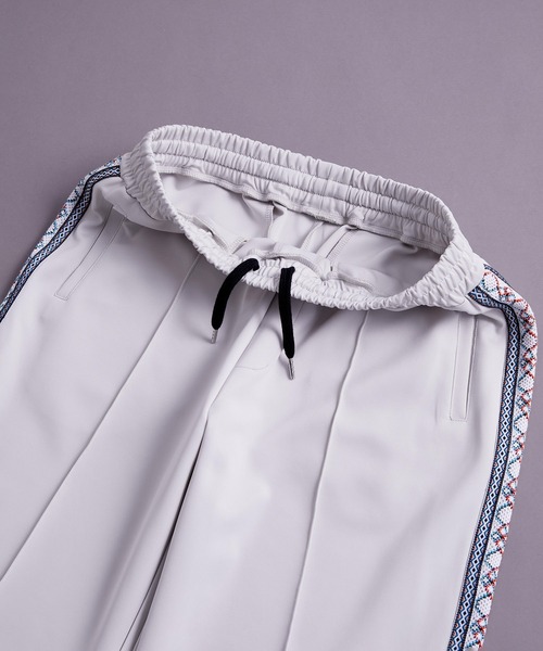 re_k by JUNRED（レクバイジュンレッド）の「re_k by JUNRED / オリエンタルライントラックパンツ（その他パンツ・メンズ・ブラック/ダークブラウン/グレー・S/M/L）」の19枚目の写真