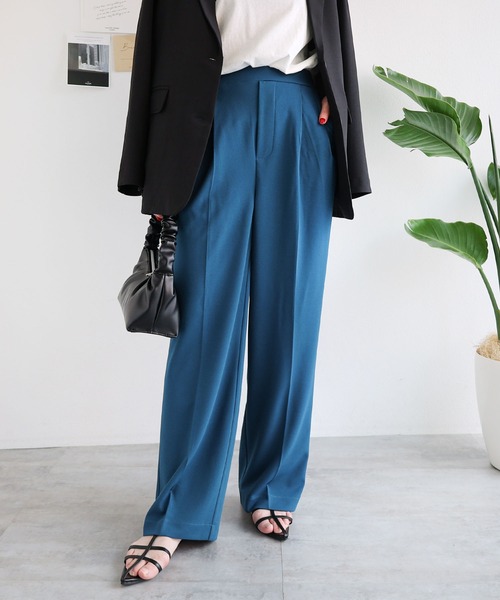 andme（アンドミー）の「梨地ポンチ2タックワイドパンツ（スラックス・レディース・ブラック/ネイビー/ライトベージュ/グレイッシュベージュ/ブルーグリーン・L/M）」の9枚目の写真