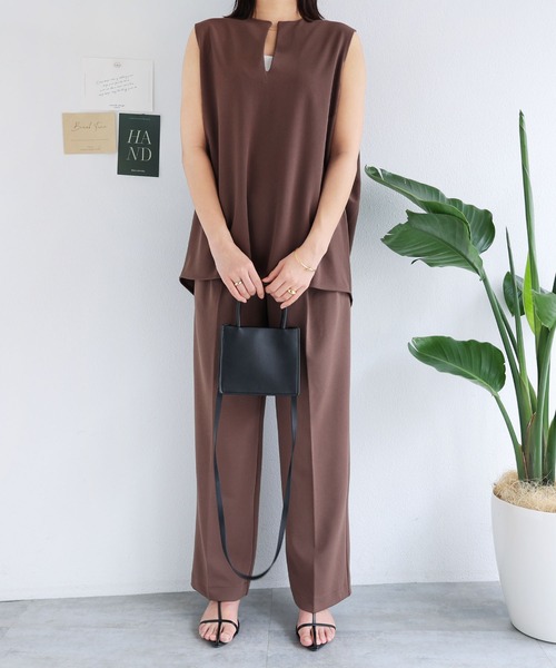 andme（アンドミー）の「梨地ポンチ2タックワイドパンツ（スラックス・レディース・ブラック/ネイビー/ライトベージュ/グレイッシュベージュ/ブルーグリーン・L/M）」の20枚目の写真