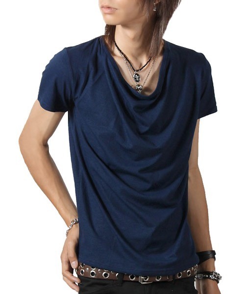 LUXSTYLE（ラグスタイル）の「Aegnoir(イグノア) ドレープ無地Tシャツ（Tシャツ/カットソー・メンズ・ブラック/グレー/ホワイト/モカ/ダークブラウン/レッド/杢グレー/チャコール/ネイビー/パープル・M/L/XL/XXL）」の8枚目の写真