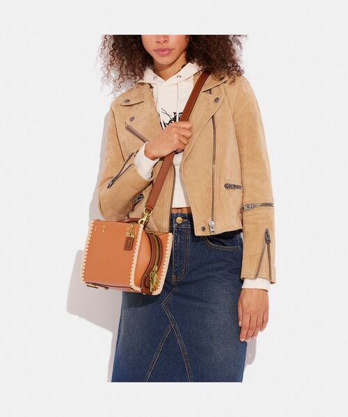 COACH（コーチ）の「ローグ 20・クロシェ（ショルダーバッグ
