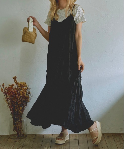 t a r o s u(タロス)の「washer cami onepiece/ウォッシャーキャミワンピース(ワンピース・レディース・ブラック/ホワイト/ベージュ・FREE)」の7枚目の写真