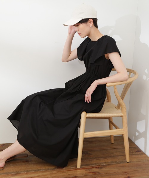 N.(N. Natural Beauty Basic)(エヌエヌナチュラルビューティーベーシック)の「【S Size Line】◆コットンボイルラッフルスクエアワンピース(ワンピース・レディース・グレー/パープル/ブラック・SMALL/MEDIUM)」の4枚目の写真