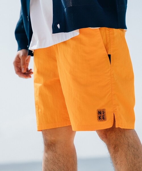 NIKE（ナイキ）の「《6月7日再販売》【NIKE SWIM / ナイキ】販路限定 ソリッドアイコン ボードショーツ（その他パンツ・メンズ・ライトグレー/ブラック/ブルー/グリーン/マルーン/ネイビー/モスグリーン/コバルトブルー・SMALL/X-LARGE/MEDIUM/XX-LARGE/LARGE）」の1枚目の写真