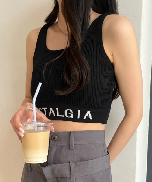 nemne store（ネンネストア）の「《Delfy》ロゴ入りクロップド丈タンクトップ（タンクトップ・レディース・ブラック系その他/オフホワイト/ブラック・フリー）」の2枚目の写真