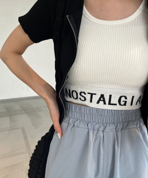 nemne store（ネンネストア）の「《Delfy》ロゴ入りクロップド丈タンクトップ（タンクトップ・レディース・ブラック系その他/オフホワイト/ブラック・フリー）」の6枚目の写真