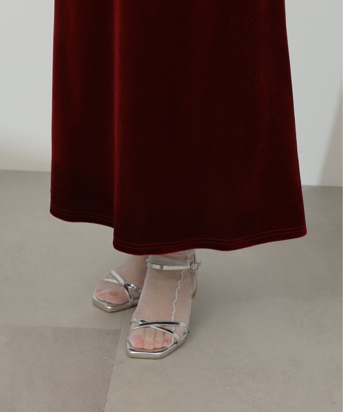 N.（N. Natural Beauty Basic）（エヌエヌナチュラルビューティーベーシック）の「◆ハイウエストベロアマーメイドロングスカート（スカート・レディース・グレー/レッド・MEDIUM）」の7枚目の写真