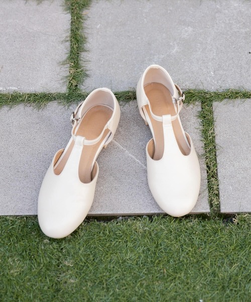 SENSE OF PLACE by URBAN RESEARCH（センスオブプレイスバイアーバンリサーチ）の「セパレートTストラップシューズ（その他シューズ・レディース・アイボリー/ブラック・MEDIUM/SMALL/LARGE）」の16枚目の写真