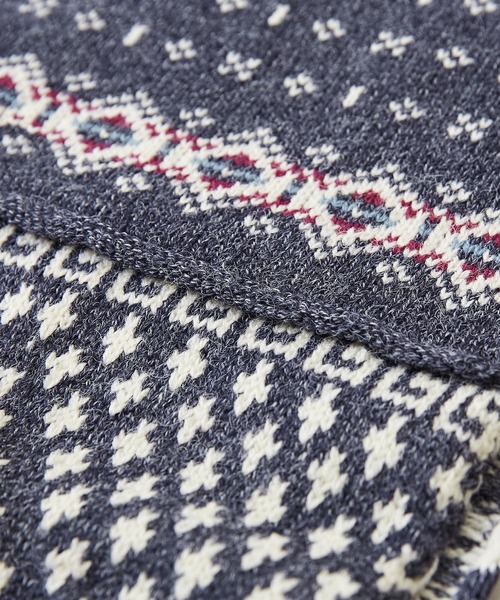 CUBE SUGAR（キューブシュガー）の「洗えるニット切替ジャガードマフラー（マフラー・レディース・ブラック/トップグレー/ネイビー・M）」の8枚目の写真