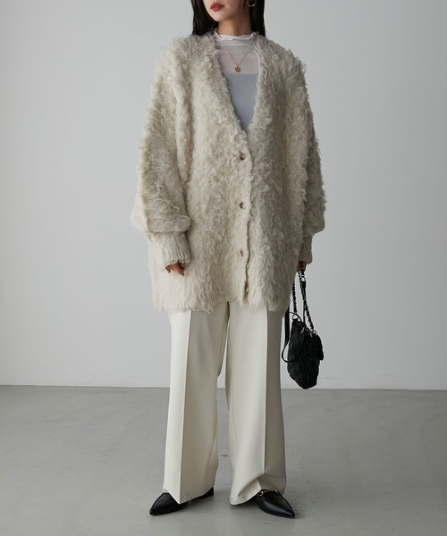 Anss.me（アンスミー）の「【Anss.me】シャギーニットVネックビッグカーディガン（カーディガン/ボレロ・レディース・キャメル/アイボリー/チャコール・FREE）」の7枚目の写真