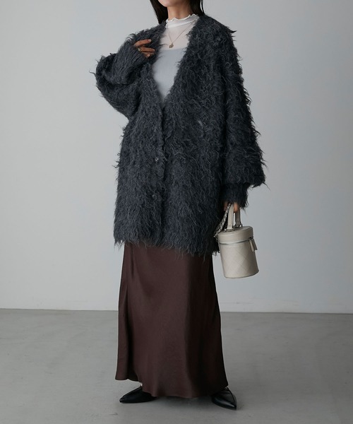 Anss.me（アンスミー）の「【Anss.me】シャギーニットVネックビッグカーディガン（カーディガン/ボレロ・レディース・キャメル/アイボリー/チャコール・FREE）」の14枚目の写真