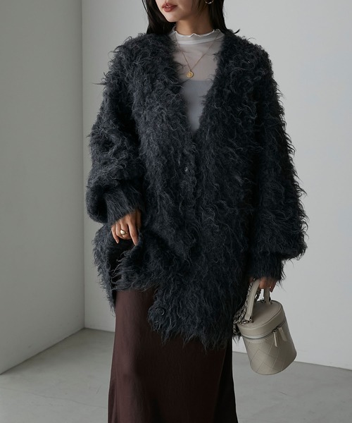 Anss.me（アンスミー）の「【Anss.me】シャギーニットVネックビッグカーディガン（カーディガン/ボレロ・レディース・キャメル/アイボリー/チャコール・FREE）」の16枚目の写真