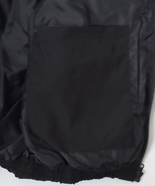 Lazar(ラザル)の「Oversize Puffer Jacket/オーバーサイズ パファージャケット/中綿 エコダウンジャケット/キルティングアウター レディース メンズ(ダウンジャケット/コート・メンズ・ホワイト/ライトグレー/ブラック・L/M/LL)」の13枚目の写真