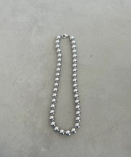 un+frame（アンフレーム）の「big ball chain necklace／BIGボールチェーンネックレス（ネックレス・レディース・シルバー/ゴールド・FREE）」の16枚目の写真
